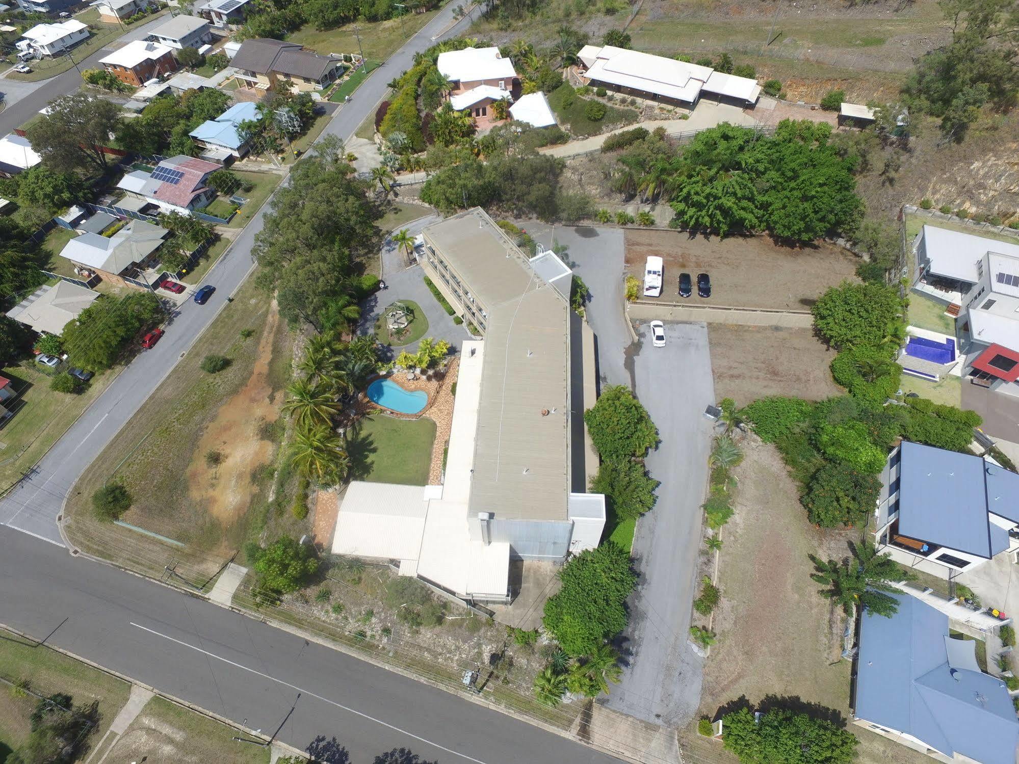 Camelot Motel Gladstone Exterior photo
